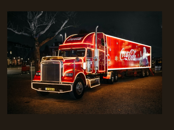 UM verzorgt mediaplan rond kerstcampagne Coca-Cola