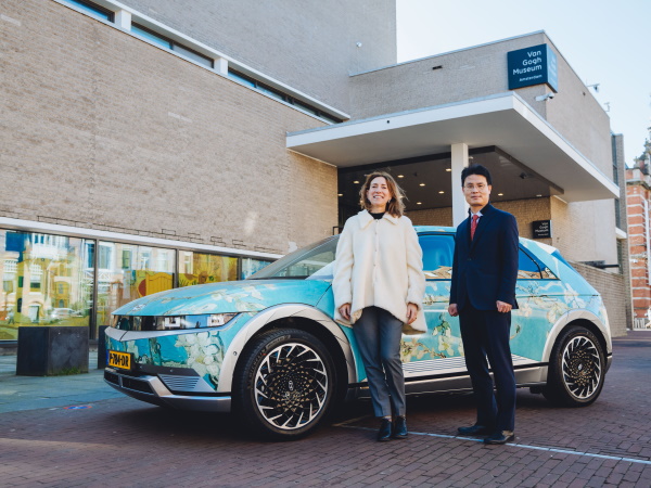 Hyundai verlengt partnership met Van Gogh Museum 